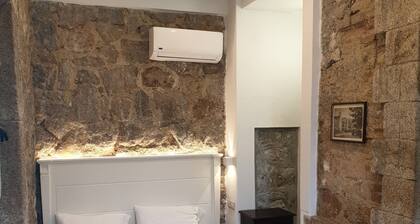 Studio in villa with sea view