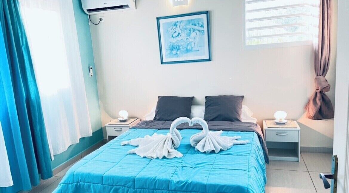 3 habitaciones, tabla de planchar con plancha y wifi gratis 