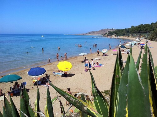 apartment at 200 meters from the magnificent beach of Timpi Russi