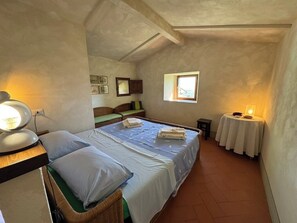 1 slaapkamer, reisbedje, gratis wifi, beddengoed