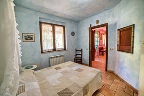 5 Schlafzimmer, Bügeleisen/Bügelbrett, WLAN, Bettwäsche