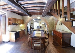 Interior - APP. CICLAMINO x4 Beautiful farmhouse surrounded by nature, with swimming pool just 3 km from Cortona (CORTONA)
