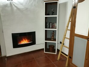 Interni
