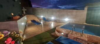 Grande maison typique des Canaries avec piscine extérieure et wifi