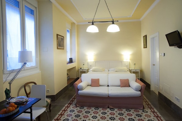1 chambre, coffres-forts dans les chambres, fer et planche Ă repasser