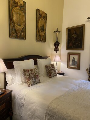 2 chambres, fer et planche Ă repasser, Wi-Fi gratuit, draps fournis