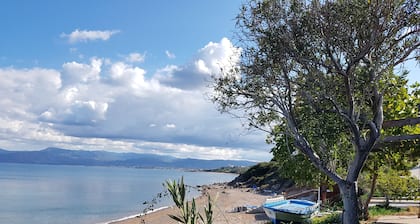 ARSINOE 29 "Nest by the Sea": Lovingly + well furnished holiday apartment