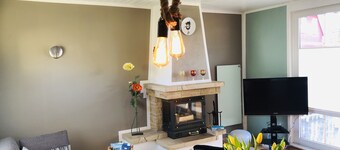 Detached house on a large sunny plot, dogs allowed a few meters to the sea