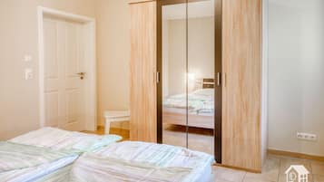 2 Schlafzimmer, Bügeleisen/Bügelbrett, Reisekinderbett, WLAN