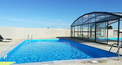 Plénisud : grand cottage classé 3* (3CH- 2 SDB) ds domaine avec piscine chauffée