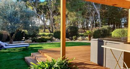 Plénisud: large cottage classified 3 * (3CH- 2 SDE) in the domain with heated swimming pool