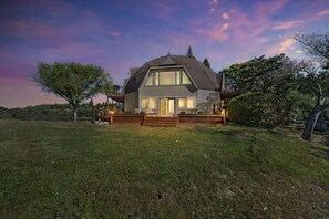 Exterior - Kid Friendly with Breathtaking Views on 10 Acres (Sonoma)