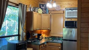 Fridge, microwave, dishwasher, coffee/tea maker