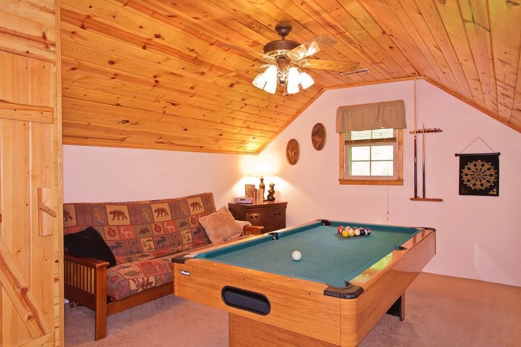 Fireplace, DVD player