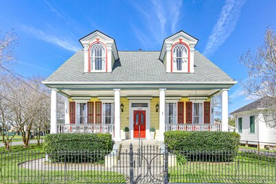 Historic New Orleans Gem - only 10 minutes- 4 Miles from French Quarter