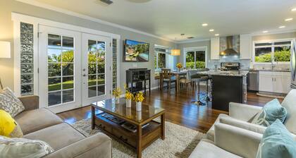 Privathaus, Pool, Strand zu Fuß, Designer Remodel - Cloud 9 Beach House