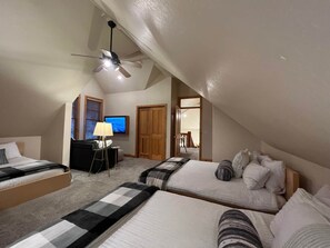 5 makuuhuonetta, silitysrauta/-lauta, Wi-Fi, vuodevaatteet