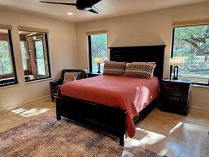 2 bedrooms, desk, iron/ironing board, travel crib