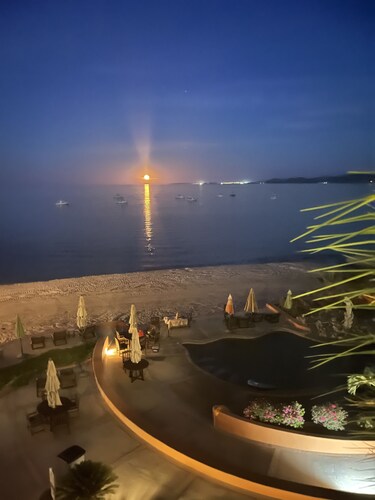 Oceanfront Presidential Villa with panoramic views of the Sea of Cortez