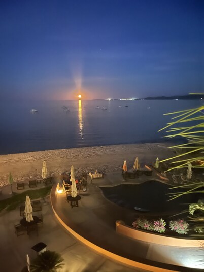 Oceanfront Presidential Villa with panoramic views of the Sea of Cortez