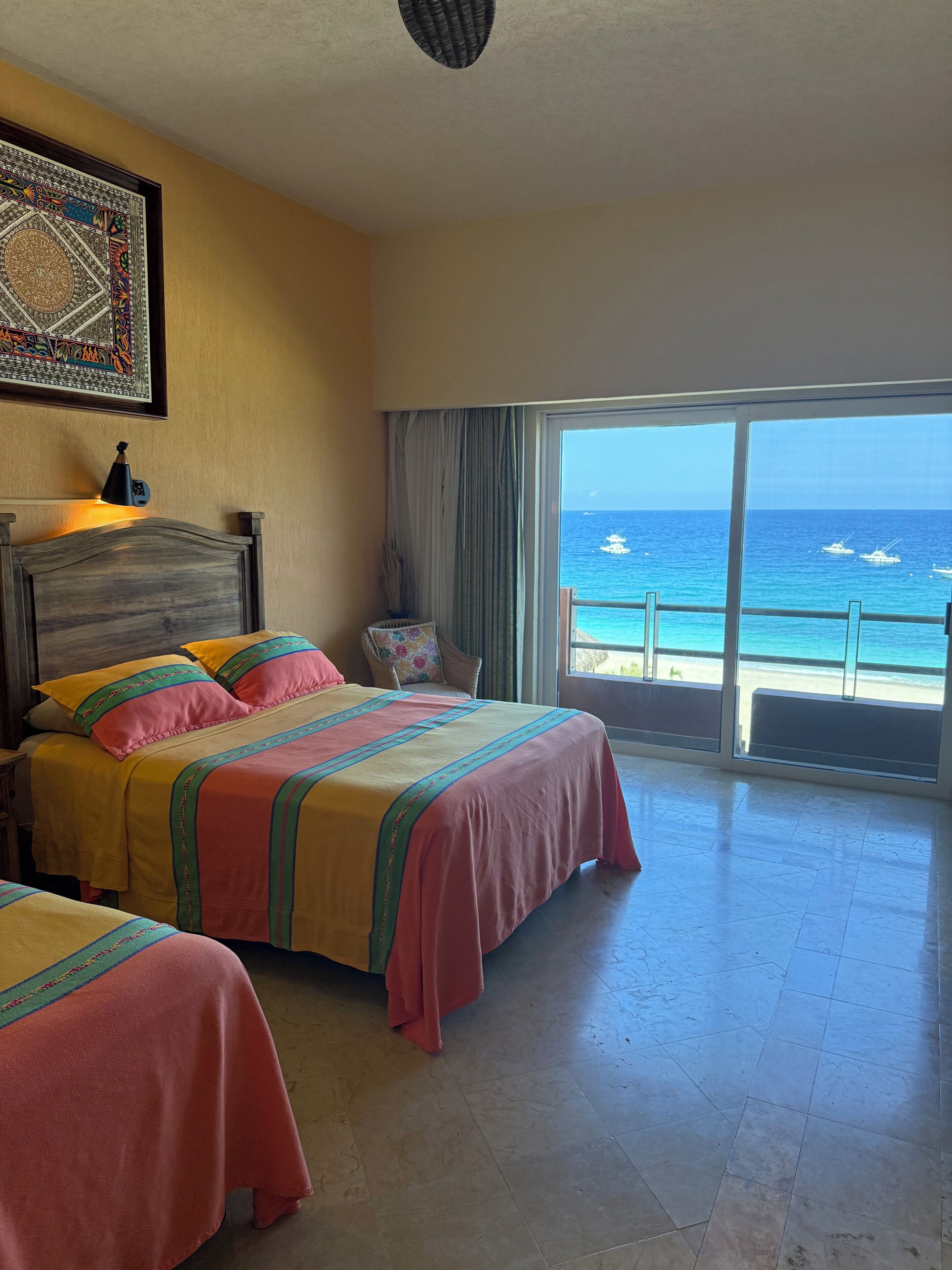 3 chambres, fer et planche à repasser, Wi-Fi gratuit, draps fournis