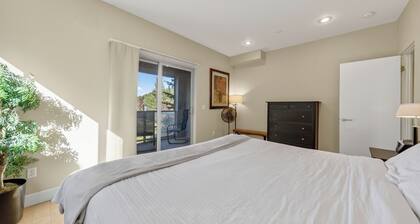 Magic Carpet 2 bdrm 2 bth plus game loft walking distance to Giant Steps Lifts