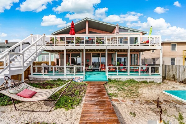 Terrace/patio - Private Oceanfront, Pet Friendly, One Bedroom (Fernandina Beach)