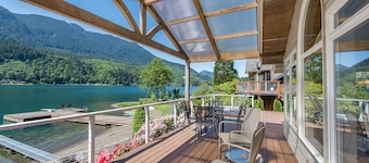 Lake Sutherland Retreat on the sunny side of the lake!