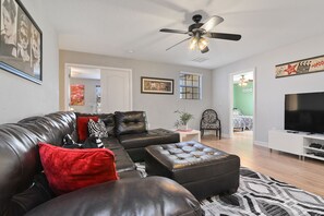 Smart TV, DVD player, books, stereo