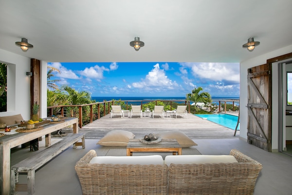 large terrace and lounge with Wonderfull sea view on Orient Beach