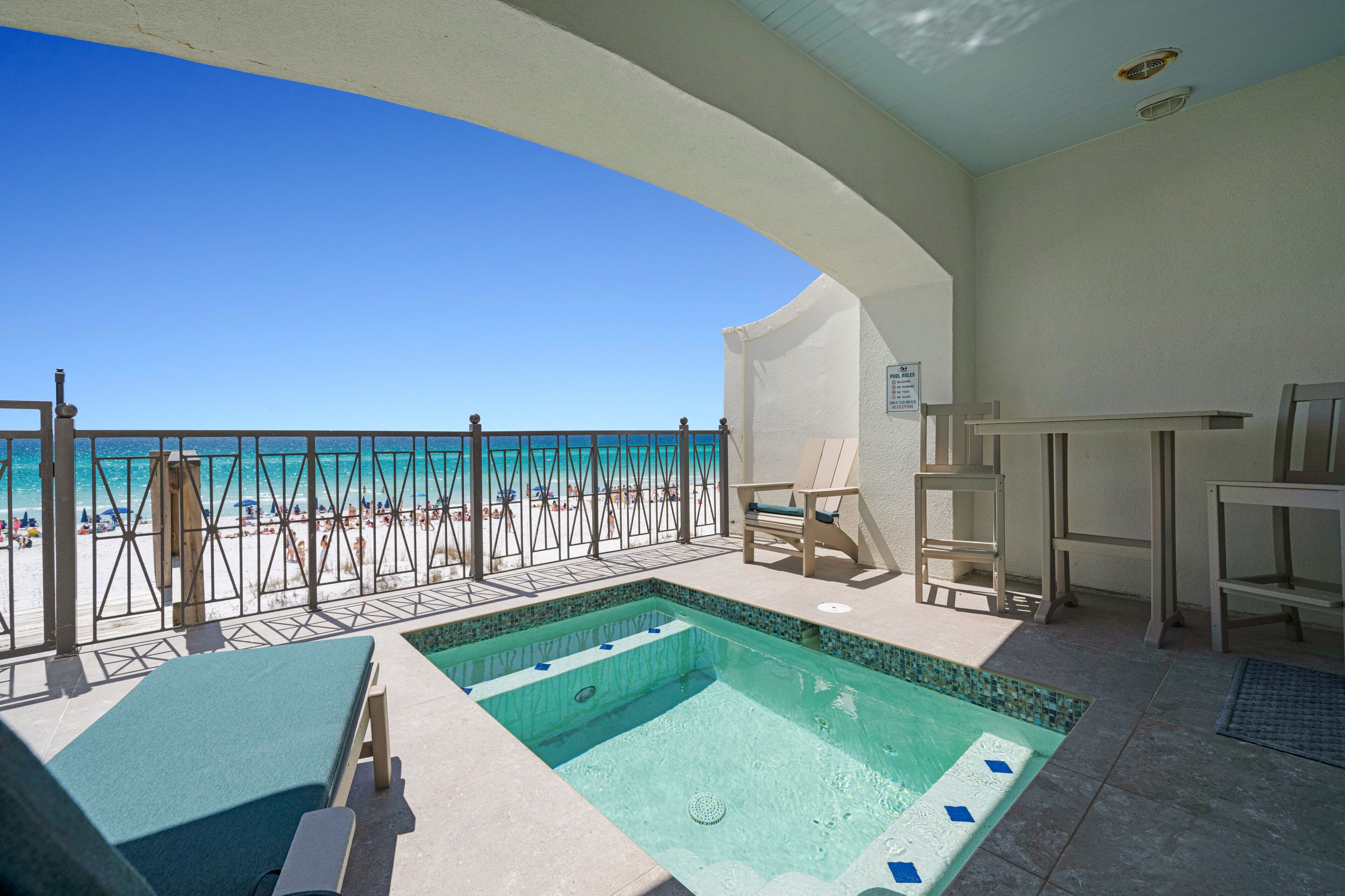 Free Beach Chairs Mar- Oct! Pets Welcome! Private Splash Pool!