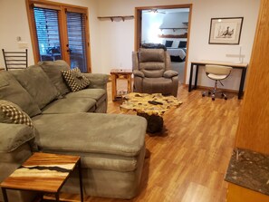 Smart TV, fireplace, DVD player, books