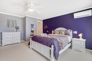 5 bedrooms, desk, iron/ironing board, free WiFi