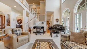 Smart TV, chimenea, videojuegos y reproductor de DVD