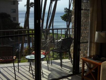 195-295/night, Oceanfront with 2 Master Suites, Fully Stocked, Amazing View!!!