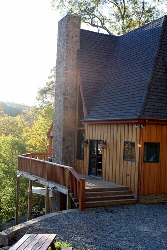 PeaceLodge - Nature, Seclusion, and Romance