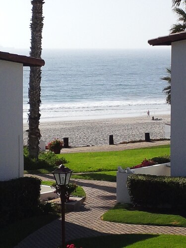 Gated Community with Oceanview Villas - Sandy Beach Access - Great Location! $99