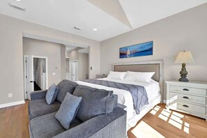 5 bedrooms, iron/ironing board, free WiFi, bed sheets