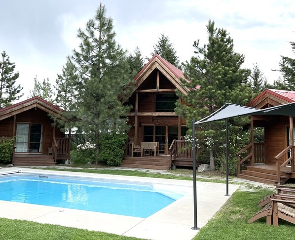 Piscine extérieure, piscine chauffée