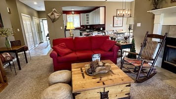 Smart TV, fireplace, DVD player, video library