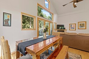 雪櫃、微波爐、焗爐、爐具