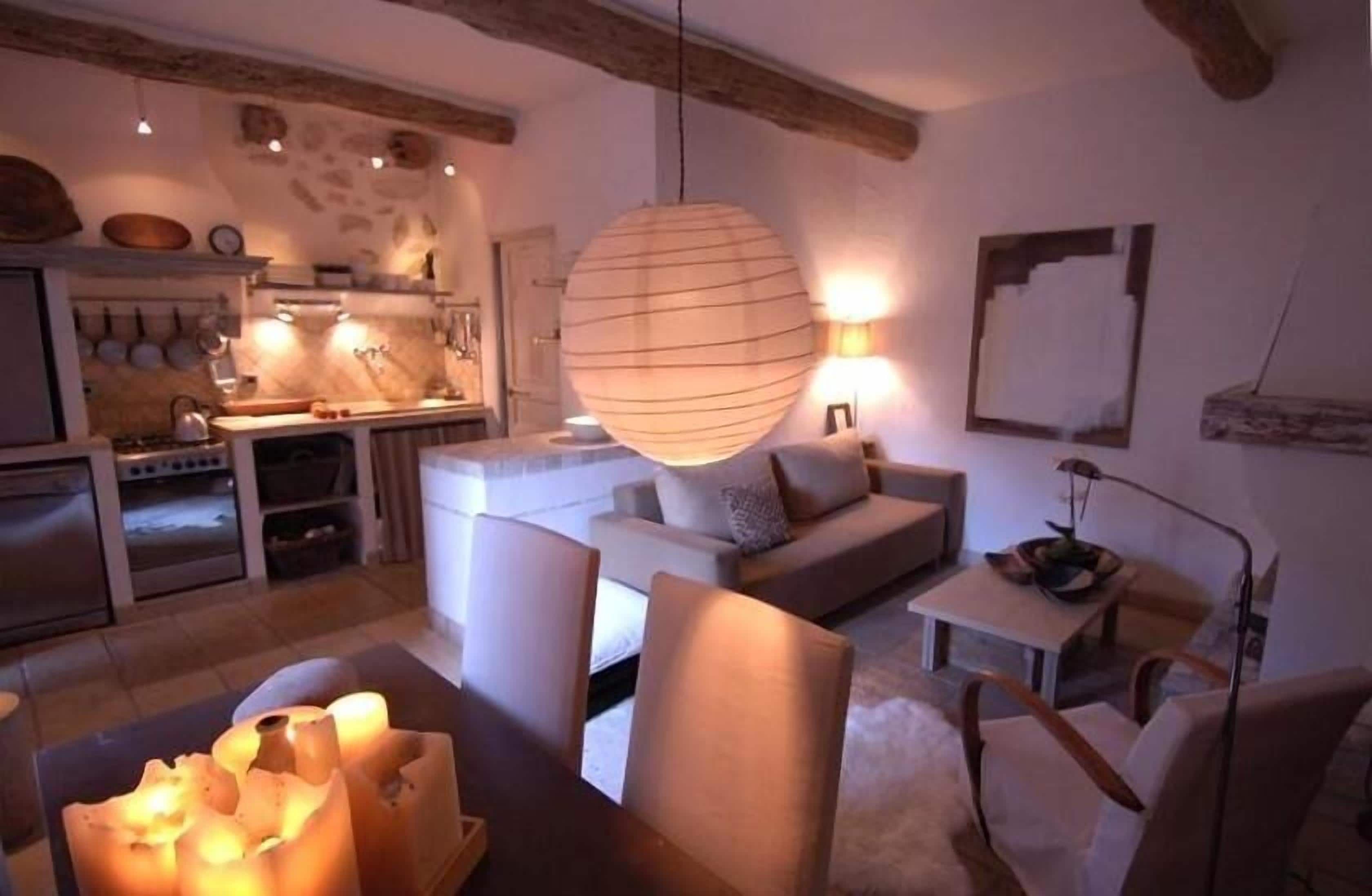 Kitchen/Living Room
