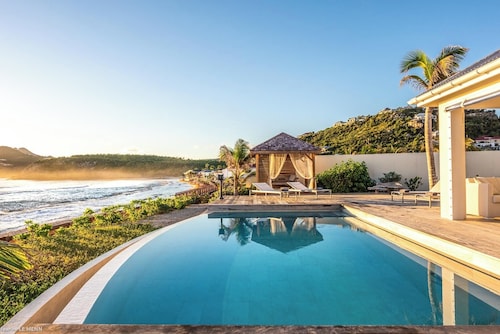 🏝REAL VILLA ON THE BEACH !SURFSPOT🏝CLOSE TO FLAMANS-STJEAN BEACH .REST.BARS