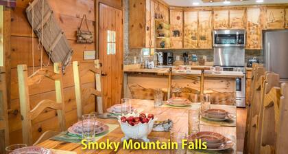 LOG HOME - TROUT STREAM - 3 ACRES - PRIVACY - GAME ROOM - 7 MIN TO NATIONAL PARK