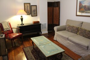 Televisor intel·ligent, reproductor de DVD i oficines 