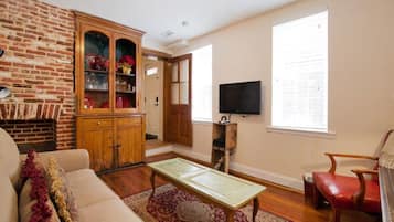 Smart TV, DVD player, offices