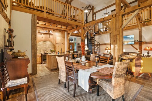   Experience the romance of a  BARN. "DO YOU THINK YOU LIVE IN A BARN"YES!!