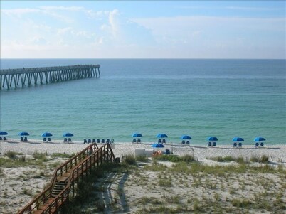 Gulf Front, Panoramic views, Pool/Hot Tub, Wrap-Around Balcony
