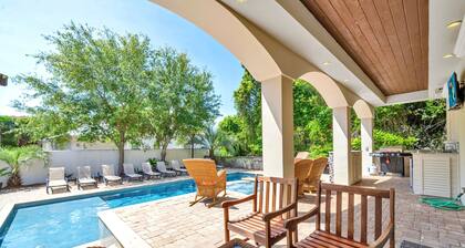 Se admiten mascotas, parrilla de barbacoa privada, gran piscina privada, acceso a la playa privada!