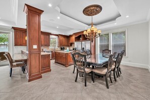 Fridge, microwave, oven, stovetop - Private Pool & Spa! Theater Room! First Floor Kitchen & Living Area! Golf Cart Available to Rent! (Miramar Beach)